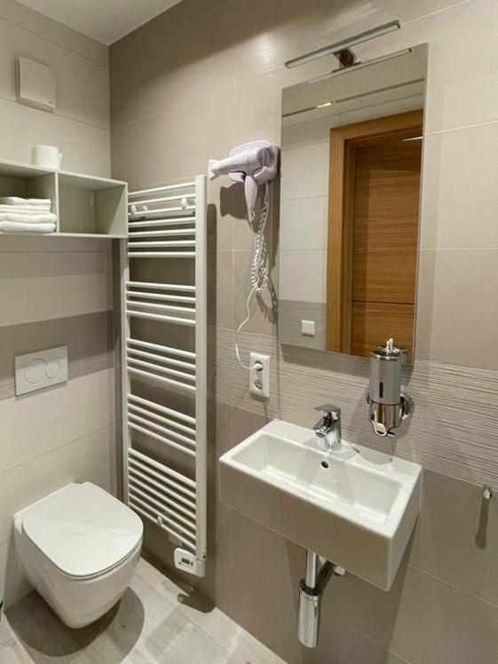 Albergo Aida Люксембург Экстерьер фото